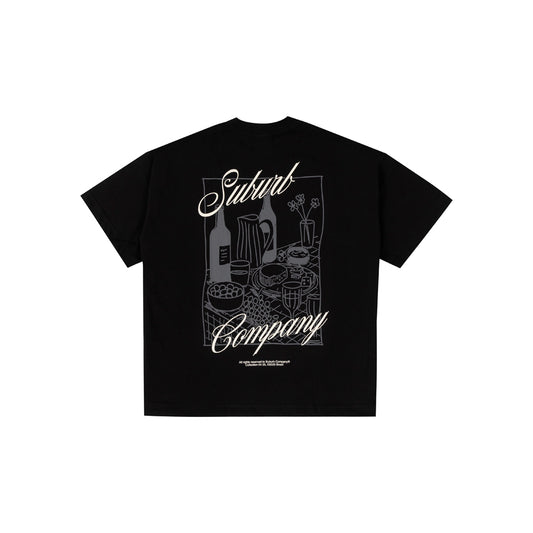 CAMISETA SUBURB DINNER BOXY PRETO